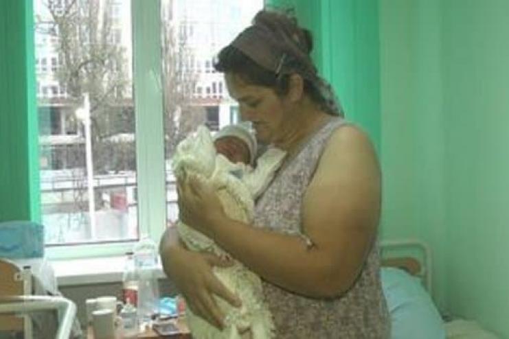 Больше чем футбольная команда: многодетная мать из Хмельнитчины родила 18-го ребенка